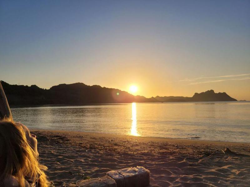 Cat Ba Sol Beach Hien Hao Eksteriør billede